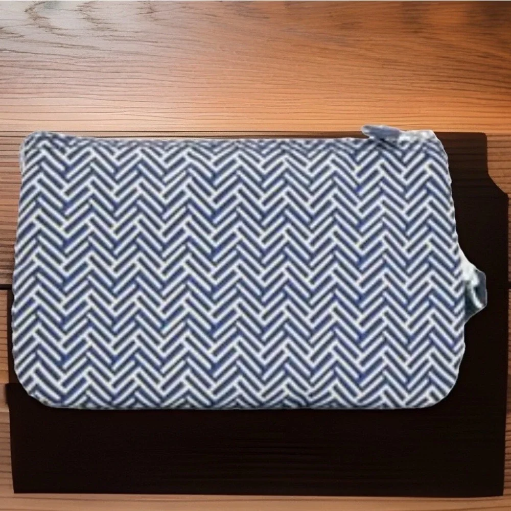 Kipling Creativity XL‎ Urban Chevron Cosmetic Bag Toiletries Bag NWT
